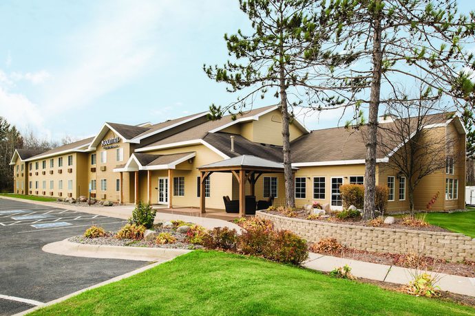 Imagen de los exteriores del Hotel Country Inn and Suites by Radisson, Grand Rapids, MN. Foto 16