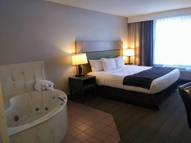 Imagen de la habitación del Hotel Country Inn and Suites by Radisson, Grand Rapids, MN. Foto 12