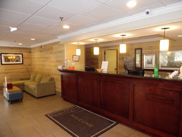 Imagen de los interiores del Hotel Country Inn and Suites by Radisson, Jacksonville I-95 South, FL. Foto 17