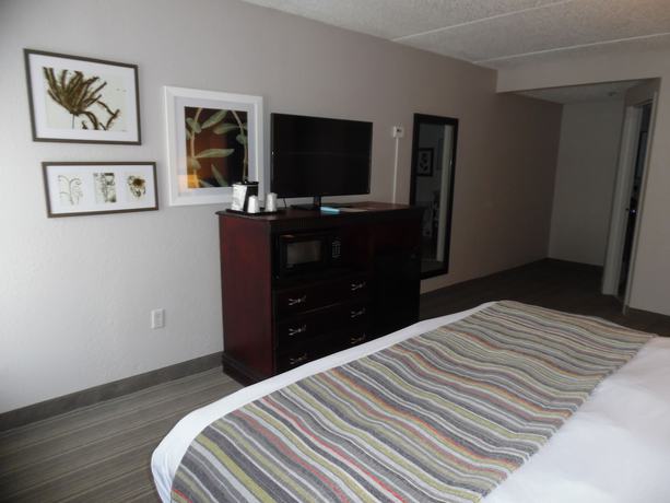 Imagen de la habitación del Hotel Country Inn and Suites by Radisson, Jacksonville I-95 South, FL. Foto 12