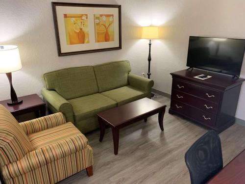 Imagen de la habitación del Hotel Country Inn and Suites by Radisson, Jacksonville West. Foto 19