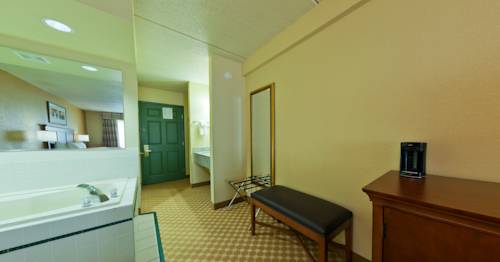 Imagen de la habitación del Hotel Country Inn and Suites by Radisson, Kalamazoo, MI. Foto 10
