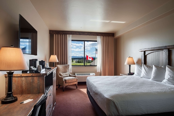 Imagen de la habitación del Hotel Country Inn and Suites by Radisson, Kalispell, MT - Glacier Lodge. Foto 1