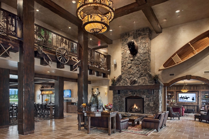 Imagen de los interiores del Hotel Country Inn and Suites by Radisson, Kalispell, MT - Glacier Lodge. Foto 16