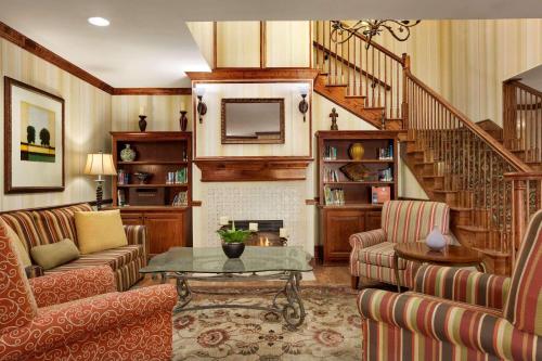 Imagen general del Hotel Country Inn and Suites by Radisson, Macon North, GA. Foto 1