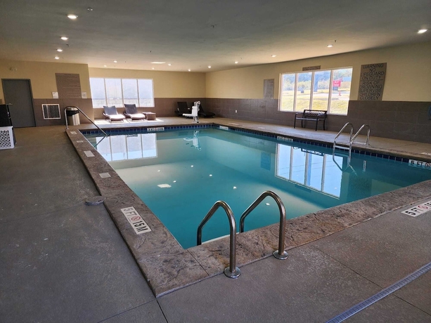 Imagen de la piscina del Hotel Country Inn and Suites by Radisson Macon West. Foto 18