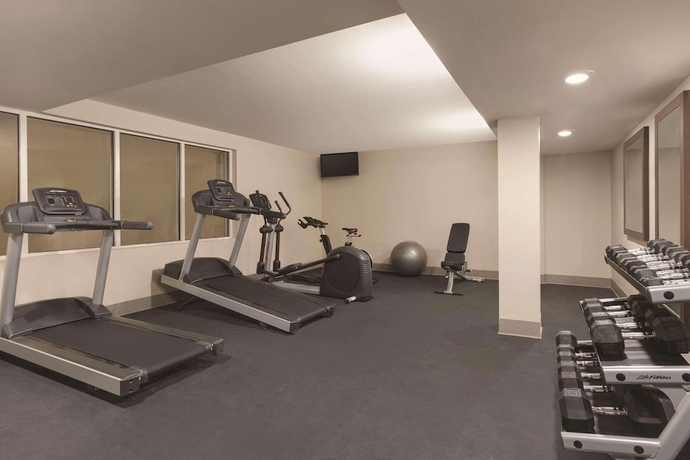Imagen de los interiores del Hotel Country Inn and Suites by Radisson Macon West. Foto 15