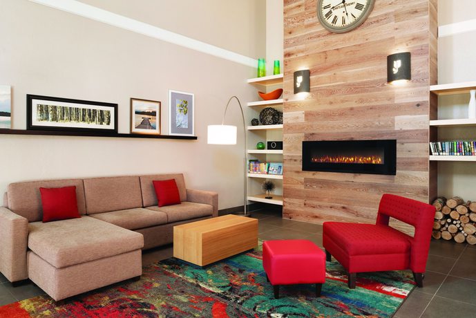 Imagen de los interiores del Hotel Country Inn and Suites by Radisson, Madison Southwest, WI. Foto 16