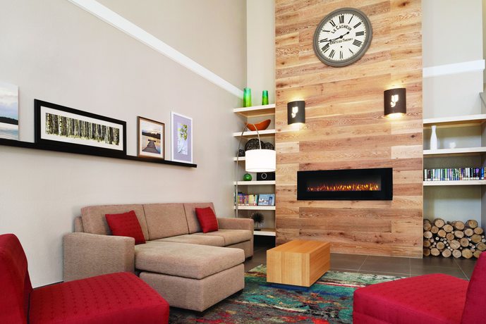 Imagen de los interiores del Hotel Country Inn and Suites by Radisson, Madison Southwest, WI. Foto 17