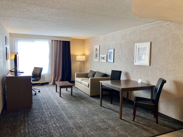Imagen de la habitación del Hotel Country Inn and Suites by Radisson, Mt. Pleasant-Racine West, WI. Foto 10