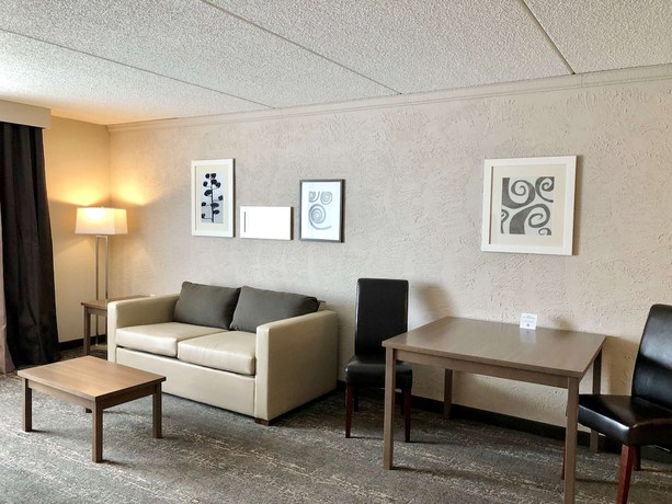Imagen de la habitación del Hotel Country Inn and Suites by Radisson, Mt. Pleasant-Racine West, WI. Foto 12