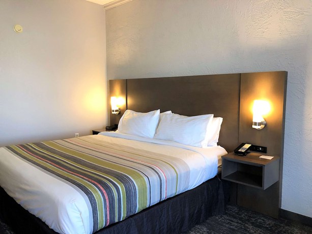 Imagen de la habitación del Hotel Country Inn and Suites by Radisson, Mt. Pleasant-Racine West, WI. Foto 13
