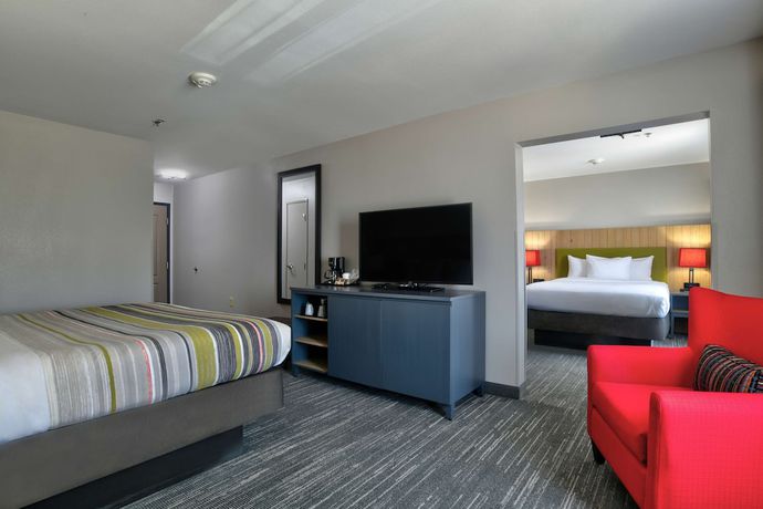 Imagen de la habitación del Hotel Country Inn and Suites by Radisson, Oklahoma City Airport, OK. Foto 12