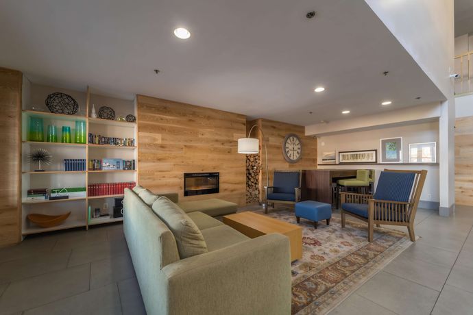 Imagen de los interiores del Hotel Country Inn and Suites by Radisson, Richmond I-95 South, VA. Foto 15