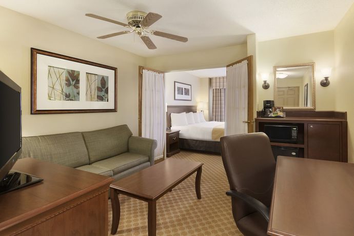 Imagen de la habitación del Hotel Country Inn and Suites by Radisson, Rochester, MN. Foto 13