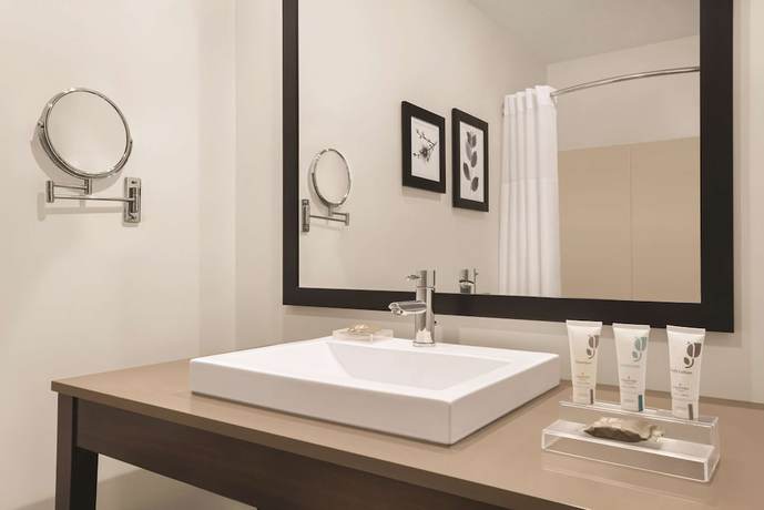 Imagen de la habitación del Hotel Country Inn and Suites by Radisson, Schaumburg, IL. Foto 15