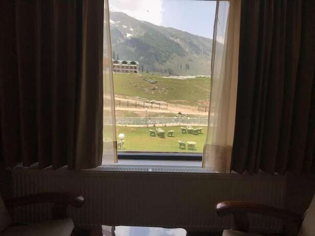 Imagen general del Hotel Country Inn and Suites by Radisson, Sonamarg. Foto 3