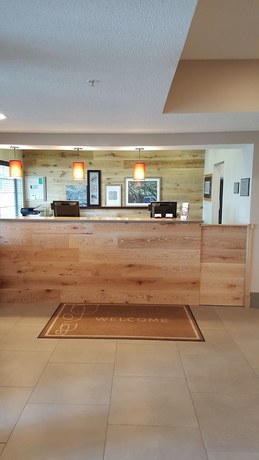 Imagen de los interiores del Hotel Country Inn and Suites by Radisson, Springfield, OH. Foto 18