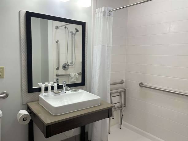 Imagen de la habitación del Hotel Country Inn and Suites by Radisson, Stone Mountain, GA. Foto 10