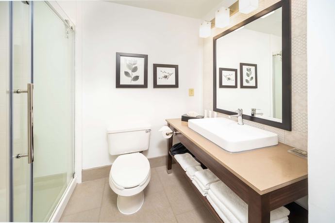 Imagen de la habitación del Hotel Country Inn and Suites by Radisson, Stone Mountain, GA. Foto 11