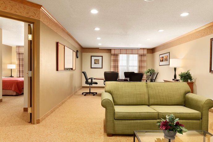 Imagen de la habitación del Hotel Country Inn and Suites by Radisson, Sycamore, IL. Foto 6