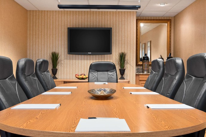 Imagen de los interiores del Hotel Country Inn and Suites by Radisson, Sycamore, IL. Foto 12