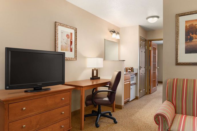 Imagen de la habitación del Hotel Country Inn and Suites by Radisson, Sycamore, IL. Foto 7
