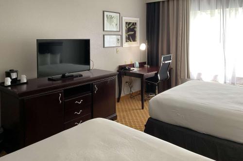 Imagen de la habitación del Hotel Country Inn and Suites by Radisson, Tallahassee Northwest I-10, FL. Foto 15