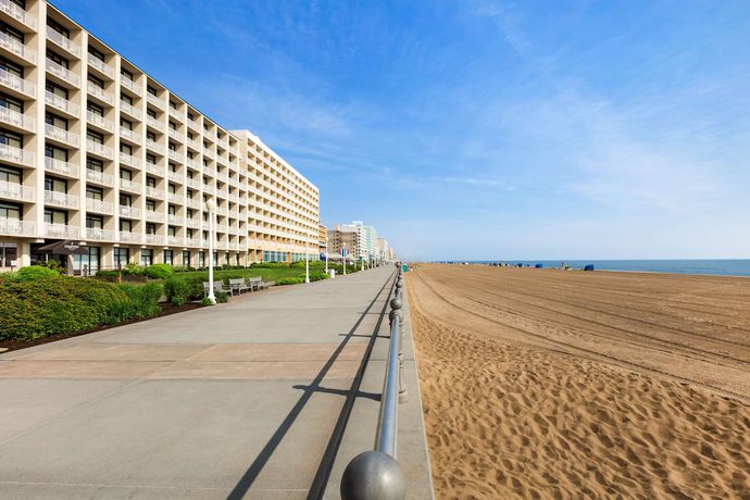 Imagen de los exteriores del Hotel Country Inn and Suites by Radisson, Virginia Beach (Oceanfront), VA. Foto 10