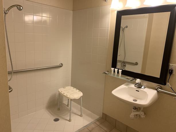 Imagen de la habitación del Hotel Country Inn and Suites by Radisson, West Valley City. Foto 12