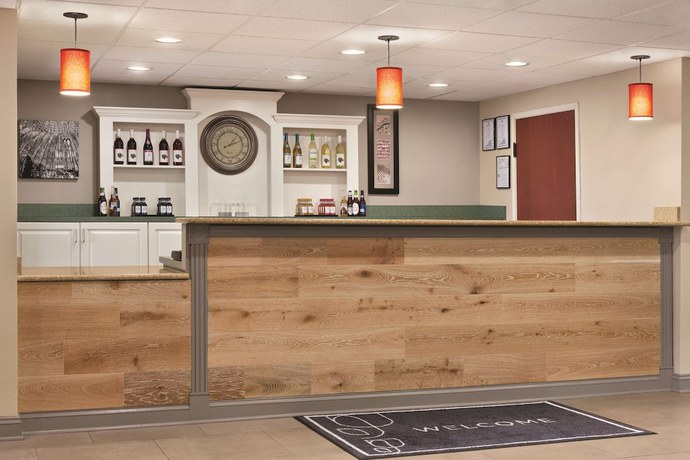 Imagen de los interiores del Hotel Country Inn and Suites by Radisson, Wytheville, VA. Foto 14