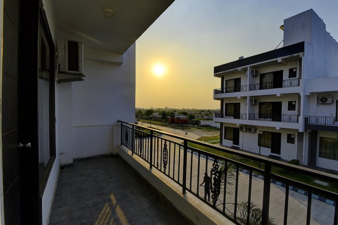Imagen de la habitación del Hotel Country Inns And Resorts. Foto 15