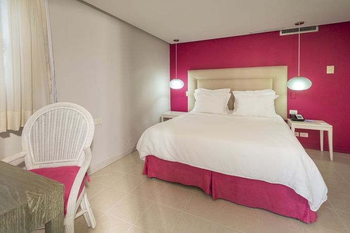 Imagen de la habitación del Hotel Country International. Foto 11