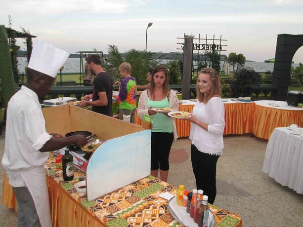 Imagen general del Hotel Country Lake Resort - Garuga. Foto 13