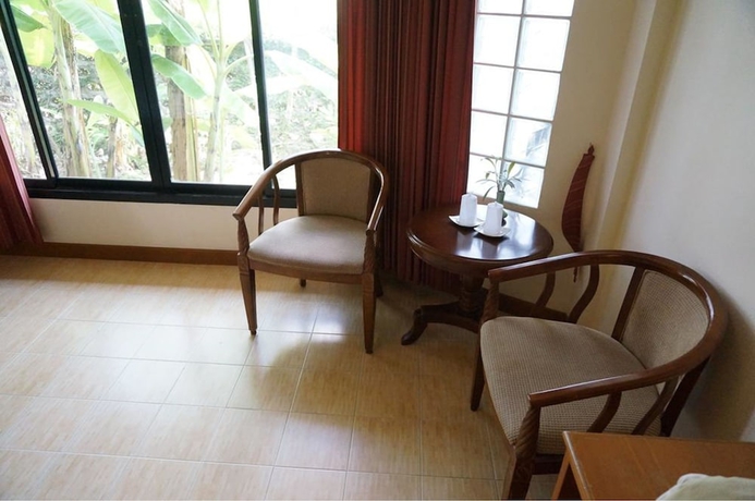 Imagen de la habitación del Hotel Country Lakeview. Foto 8