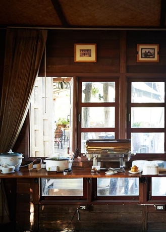 Imagen del bar/restaurante del Hotel Country Lakeview. Foto 7