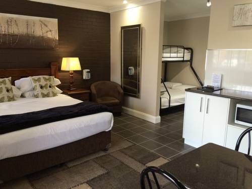 Imagen de la habitación del Hotel Country Leisure Motor Inn. Foto 6