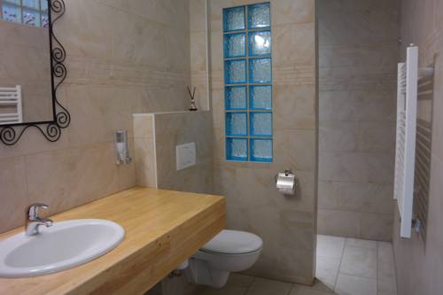 Imagen de la habitación del Hotel Country Lodge Moriaanshoofd. Foto 13