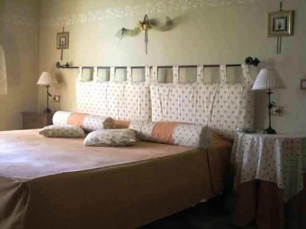 Imagen de la habitación del Hotel Country Mandra Edera. Foto 8