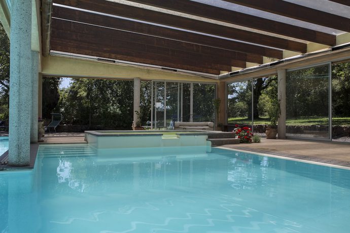 Imagen de la piscina del Hotel Country Mandra Edera. Foto 15