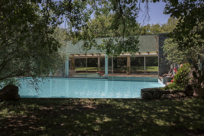 Imagen de la piscina del Hotel Country Mandra Edera. Foto 17