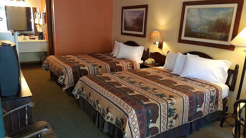 Imagen general del Hotel Country Mountain Inn, Eureka Springs. Foto 1