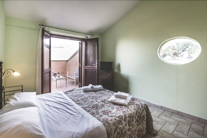 Imagen de la habitación del Hotel Country Resort Al Poggio Dei Papi. Foto 11
