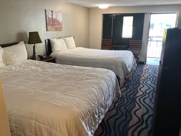 Imagen de la habitación del Hotel Country Town N Suites. Foto 12