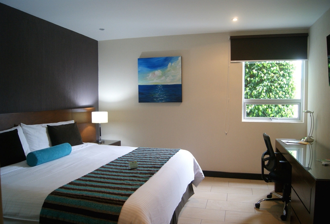 Imagen de la habitación del Hotel Country and Suites. Foto 7