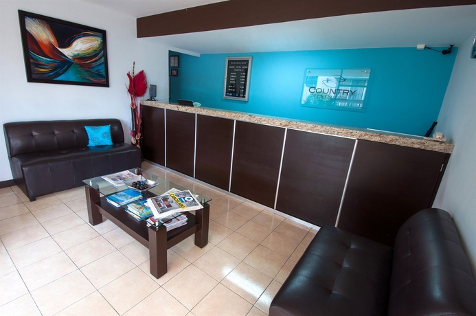 Imagen de los interiores del Hotel Country and Suites. Foto 15