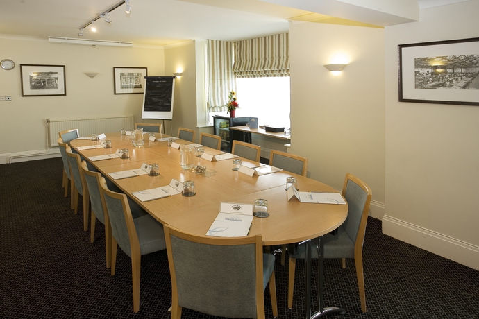 Imagen de los interiores del Hotel County Chelmsford. Foto 10