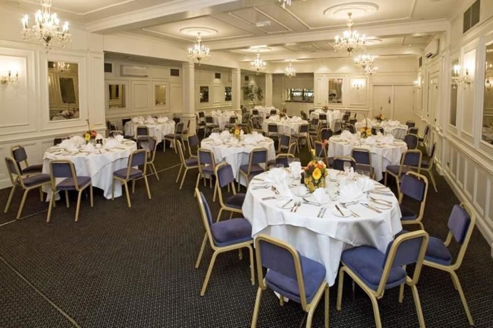 Imagen de los interiores del Hotel County Chelmsford. Foto 11