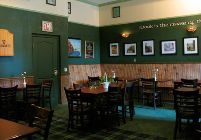 Imagen del bar/restaurante del Hotel County Clare Irish and Pub. Foto 2