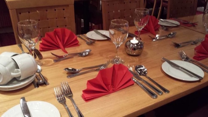 Imagen del bar/restaurante del Hotel County. Foto 4